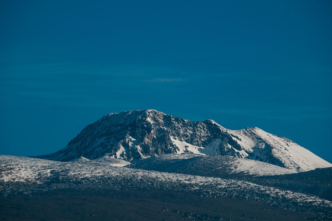 Scopri Hallasan: La Montagna Iconica di Jeju - Hallasan | Secret World Trip Planner