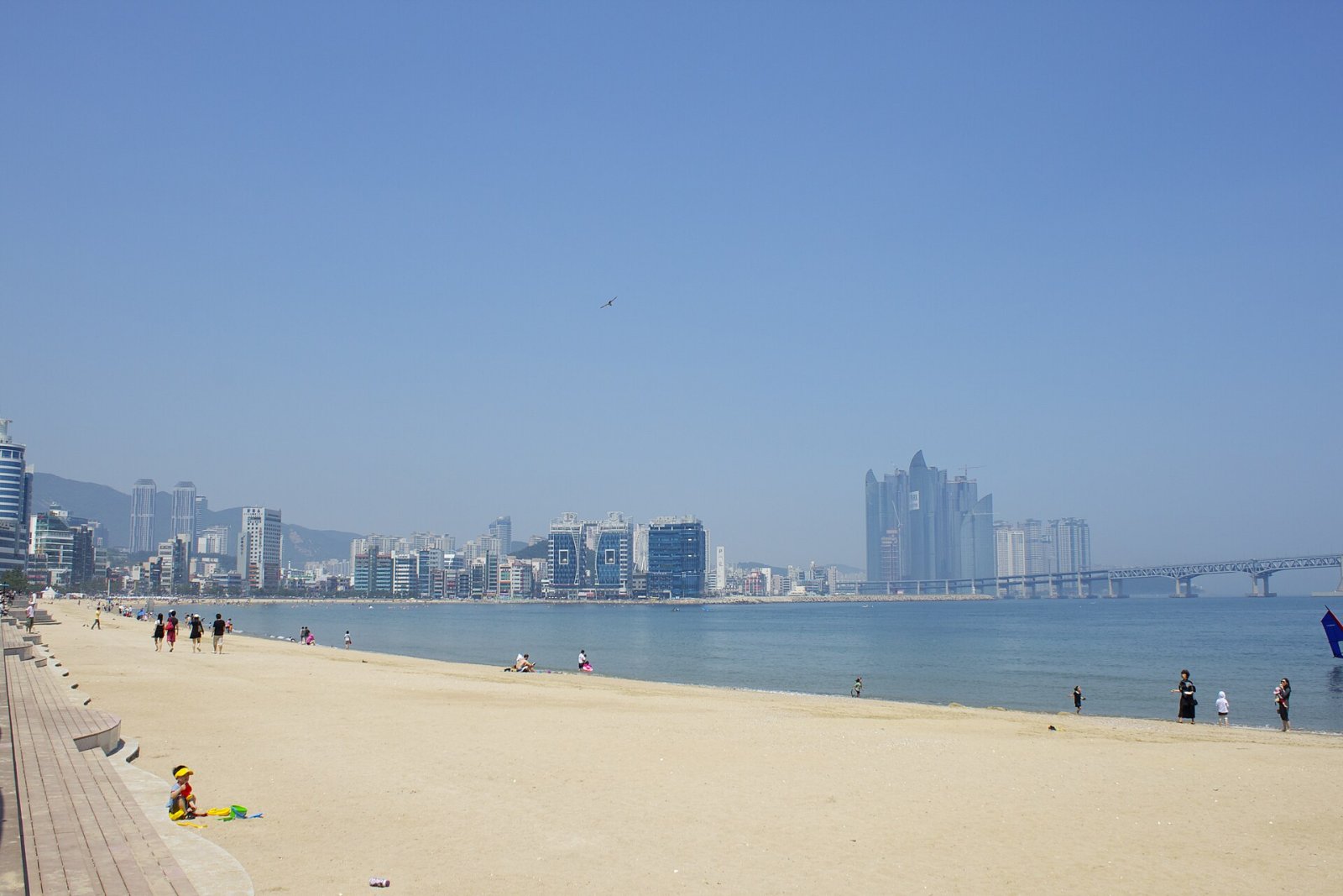 Plage de Gwangalli : Un coin de paradis à Busan - Suyeong-gu | Secret World Trip Planner