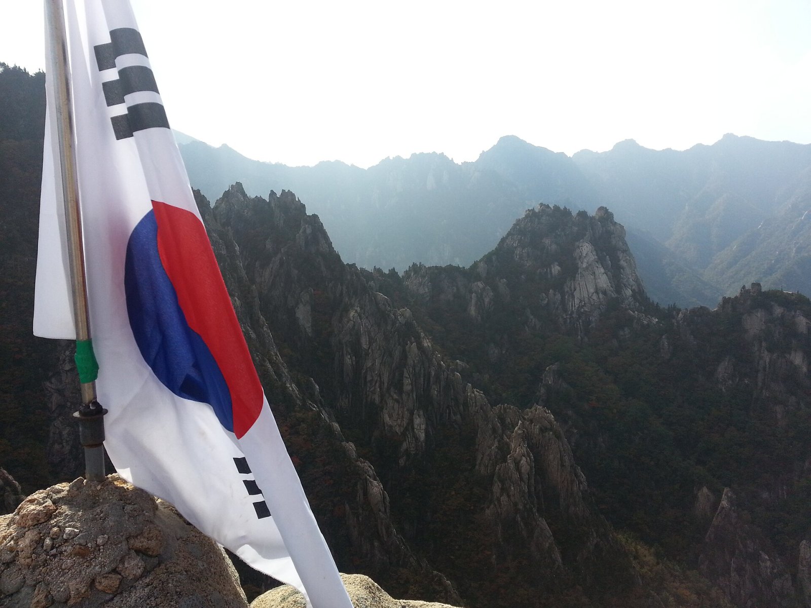 Seoraksan National Park: un paradiso naturale in Corea del Sud - 강원 속초시 설악동 | Secret World Trip Planner