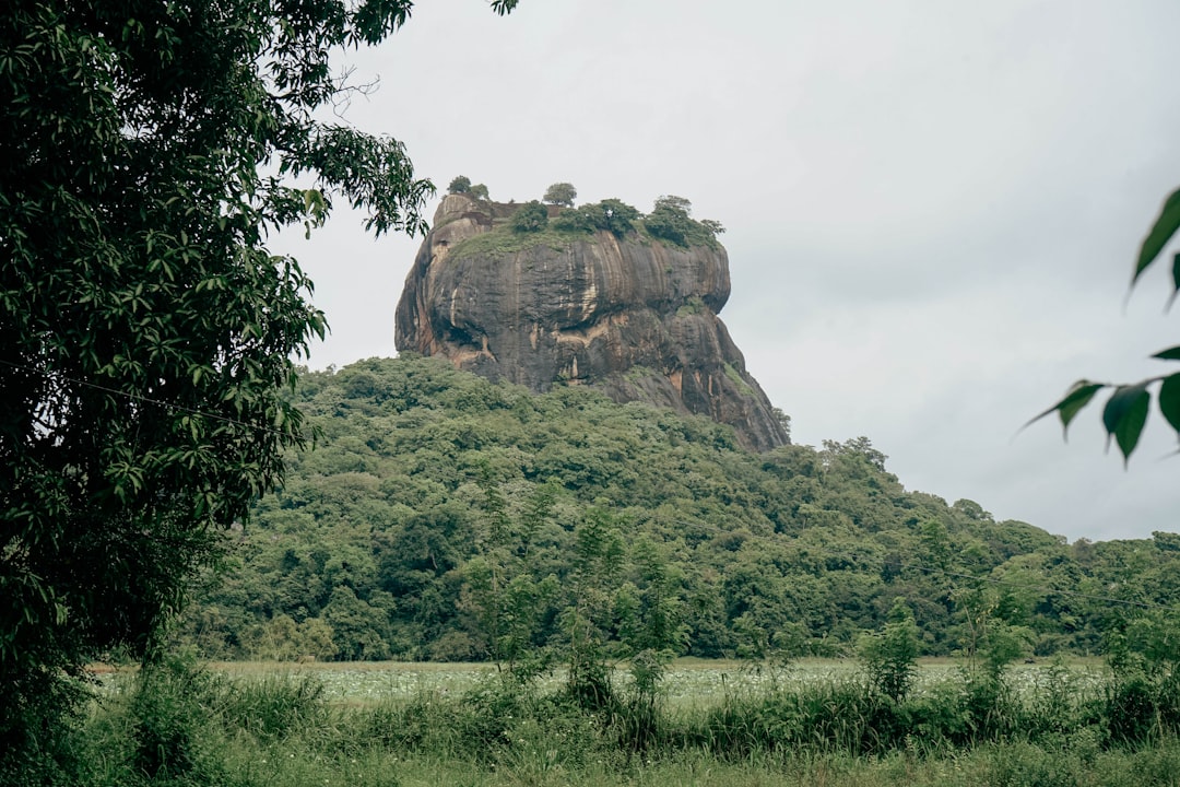 Discover Sorabora Wewa: A Historical Gem in the Heart of Sri Lanka - Badulla | Secret World Trip Planner