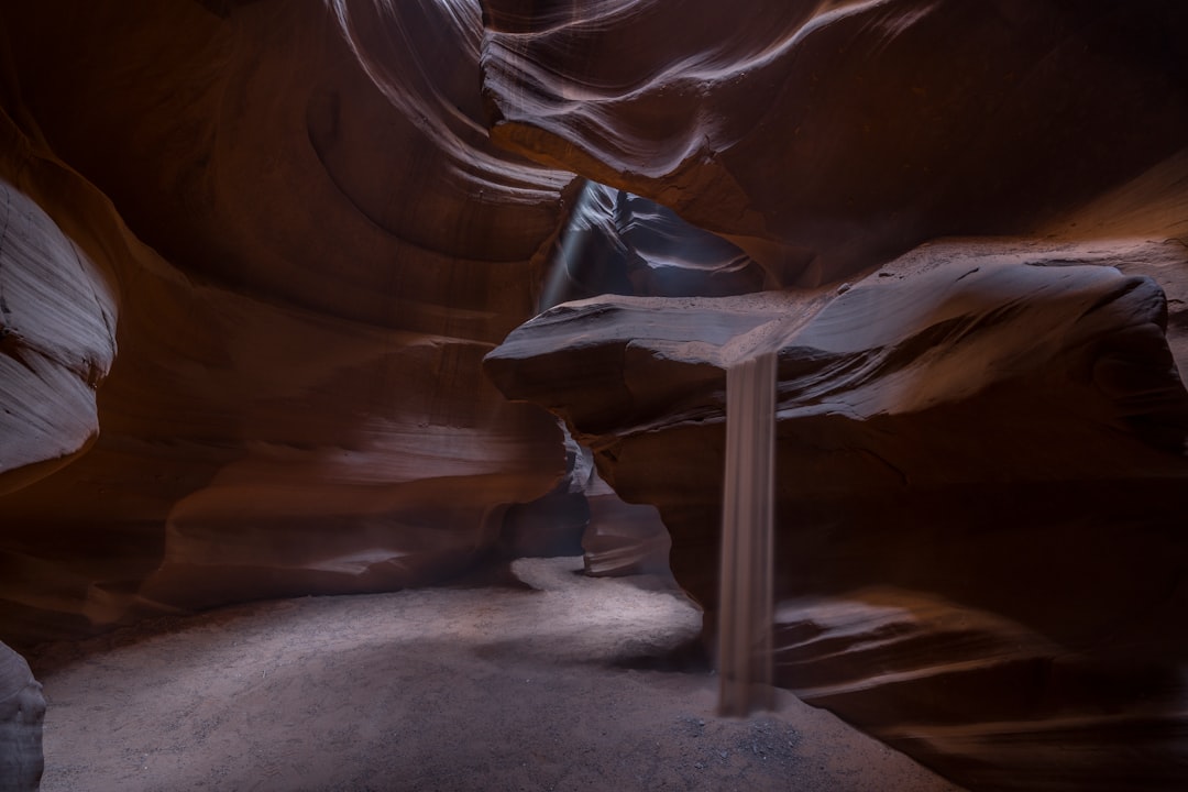 Antelope Canyon: A Journey Through Arizona's Natural Wonders - Lüliang | Secret World Trip Planner