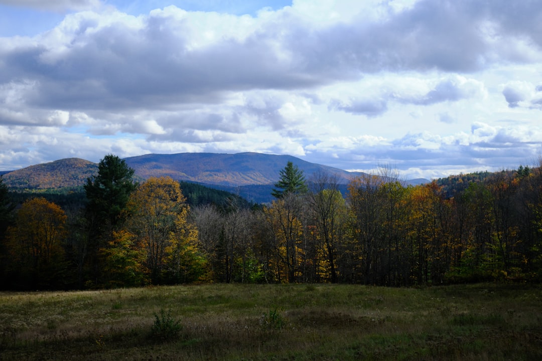 Vermont Fall Foliage: The Magic of Autumn in Stowe - FM8Q+44 Aral | Secret World Trip Planner