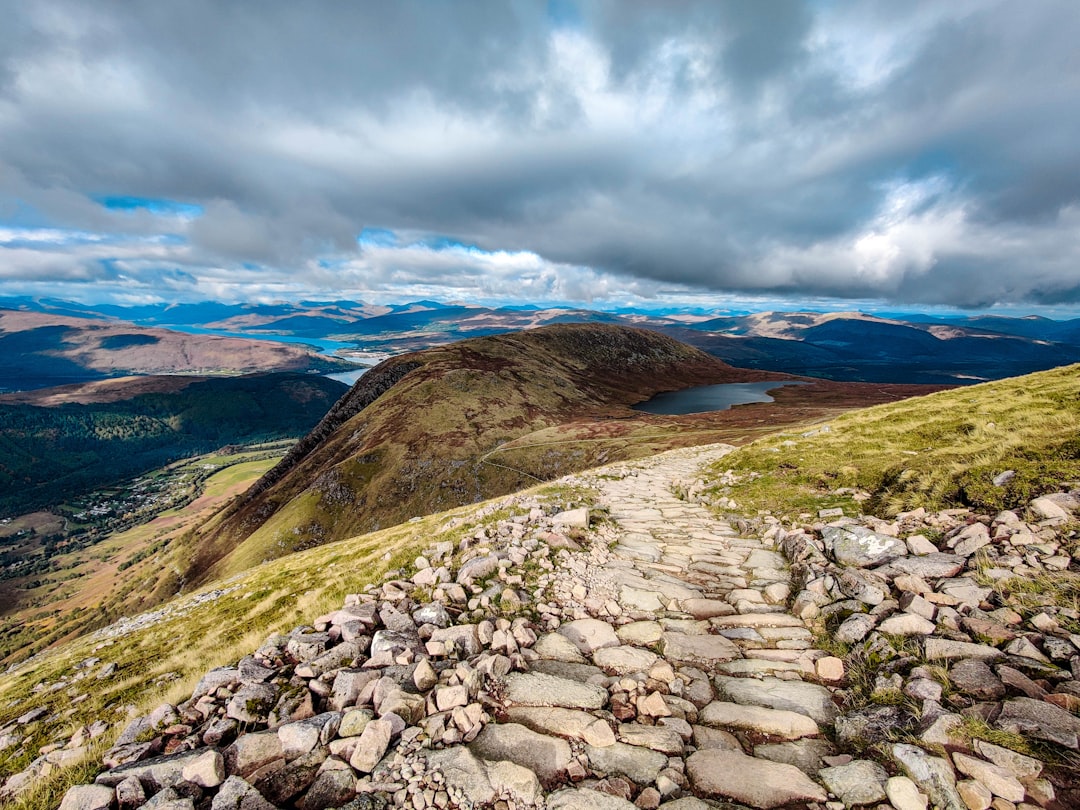 Descubra Ben Nevis: o pico mais alto do Reino Unido | Secret World Trip Planner