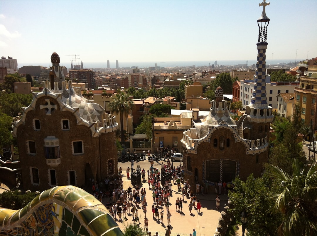 바르셀로나의 파크 구엘의 매력을 발견하세요 - Barcelona | Secret World Trip Planner