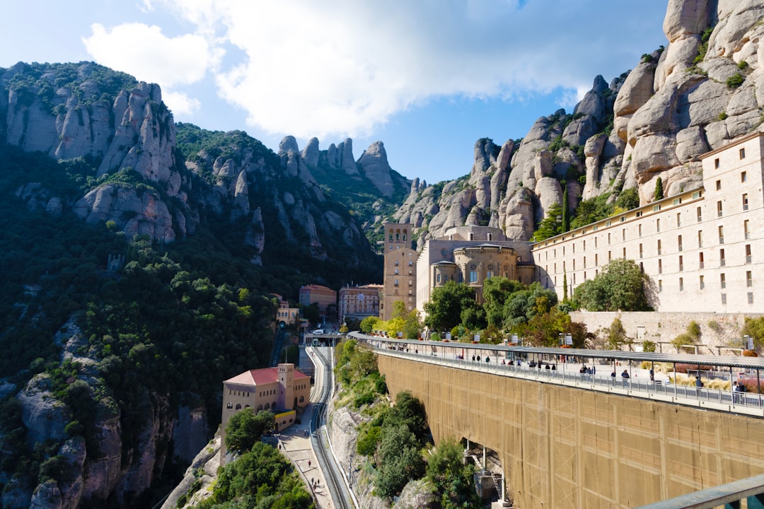 Scopri il Monastero di Montserrat: un gioiello della Catalogna - Monestir de Montserrat | Secret World Trip Planner