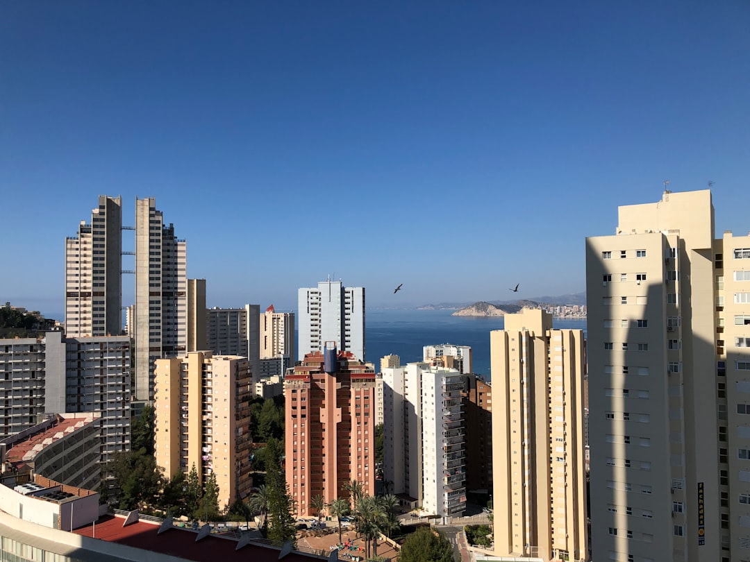 Benidorm: un gioiello sulla Costa Blanca da scoprire - Calp | Secret World Trip Planner