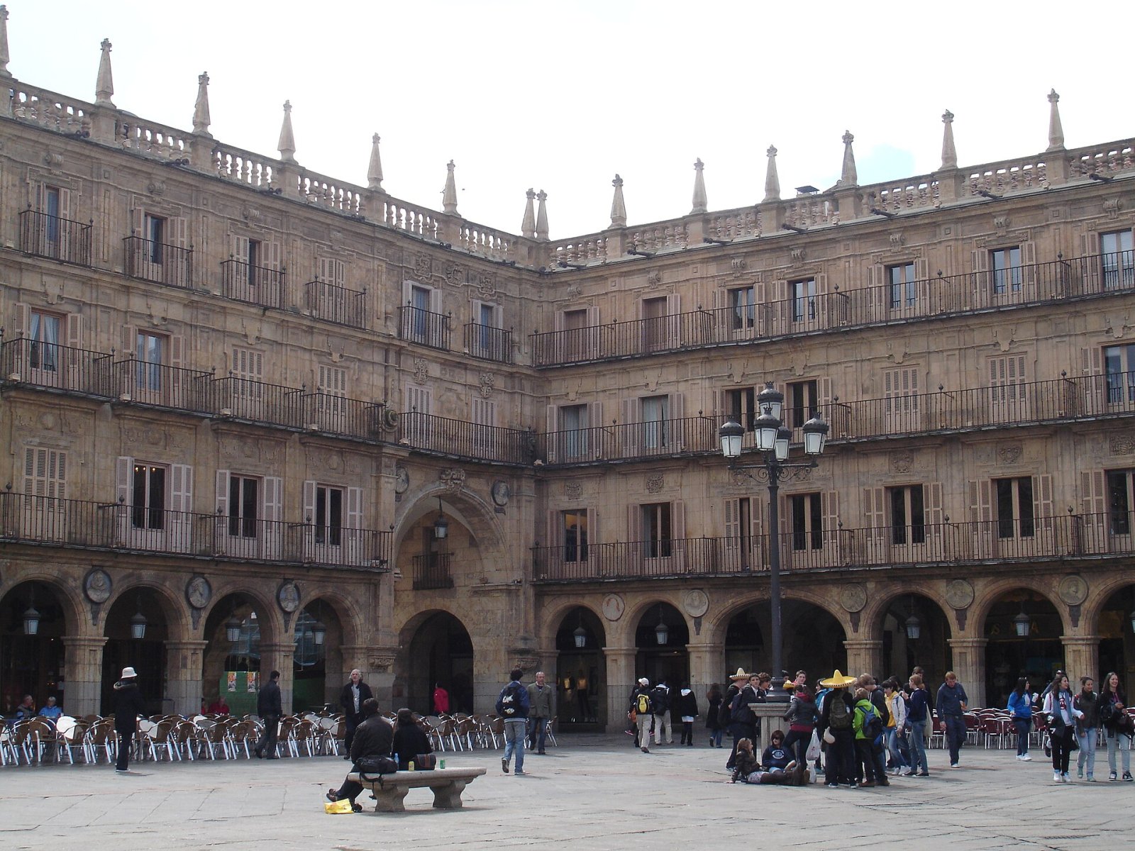 Découvrez la Plaza Mayor de Salamanque : Histoire et Charme | Secret World Trip Planner