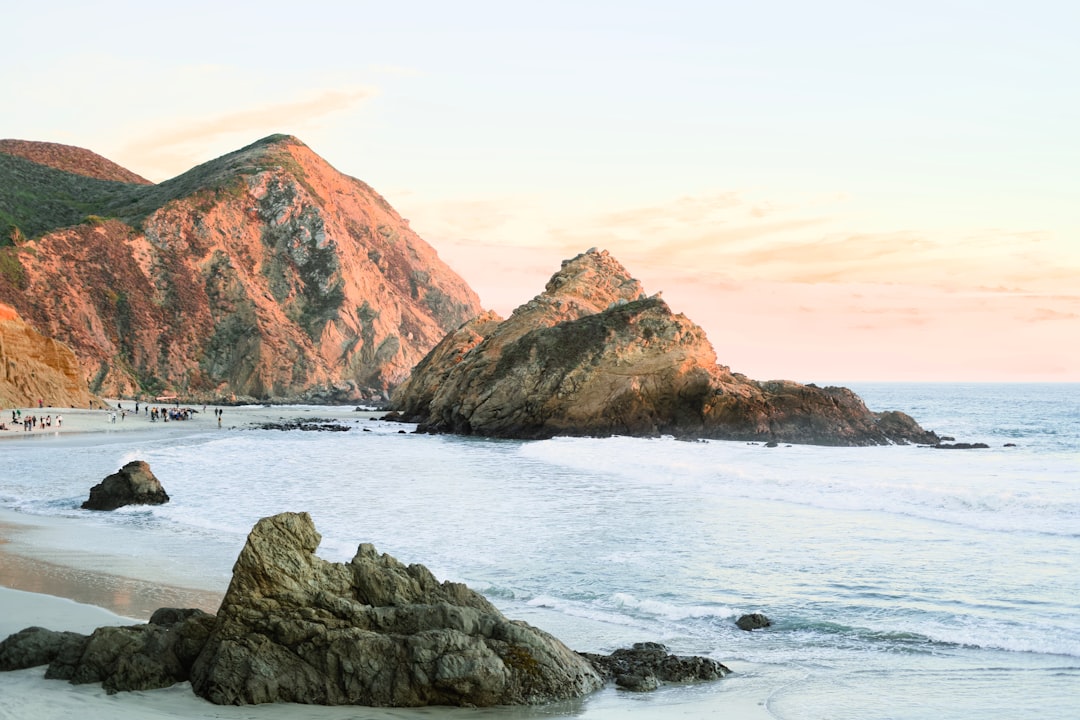 Discover Pfeiffer Beach: The Dreamy Shoreline of Big Sur - Big Sur | Secret World Trip Planner