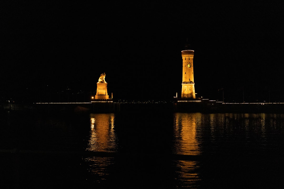 Entdecken Sie den Neuer Leuchtturm in Lindau - Hafenpl. | Secret World Trip Planner