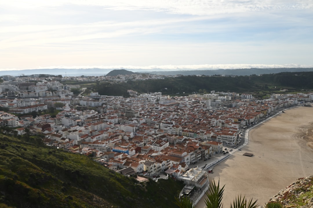 Découvrez le Farol da Guia : un bijou du Portugal - Cascais | Secret World Trip Planner