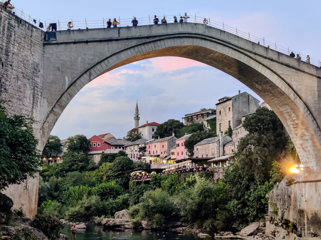 Ponte Vecchio di Mostar: Un'Eredità da Scoprire - Stari most | Secret World Trip Planner