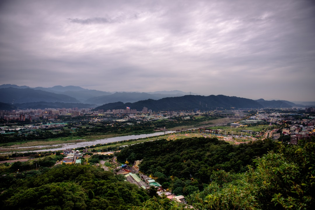 Xueshan: La Montagna di Neve di Taiwan - Heping District | Secret World Trip Planner