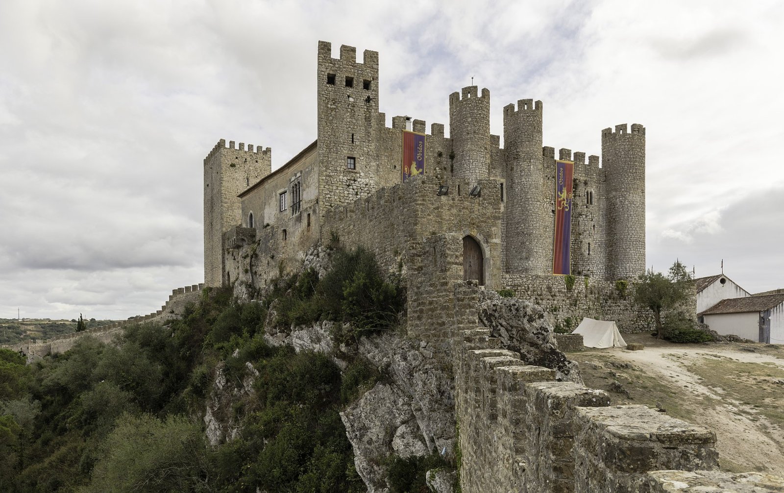 Descubre Óbidos: una joya medieval de Portugal - Soleminis | Secret World Trip Planner