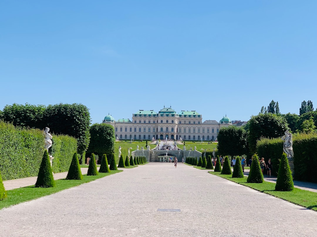 Découvrir le Belvédère de Vienne : un trésor culturel autrichien - Wien | Secret World Trip Planner