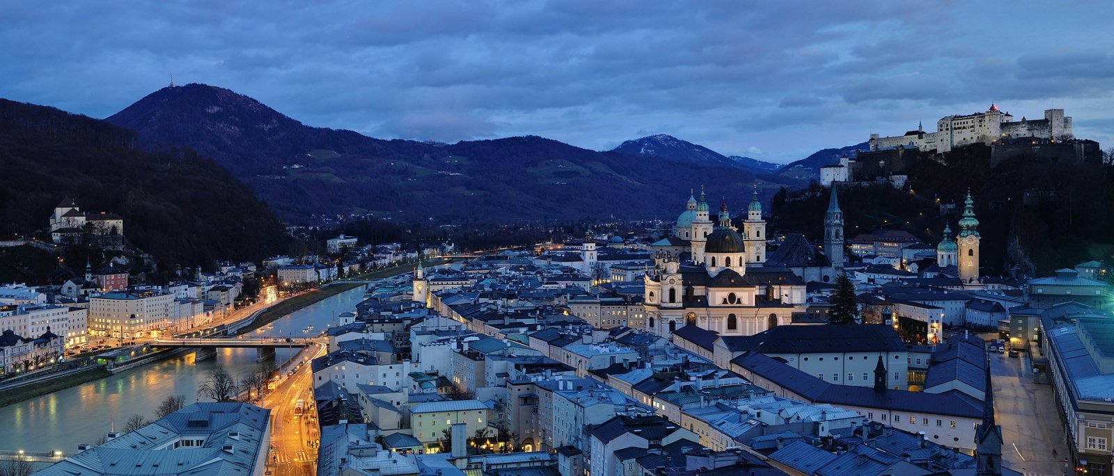 ザルツブルク旧市街の魔法を発見：歴史と美しさ - Salzburg | Secret World Trip Planner