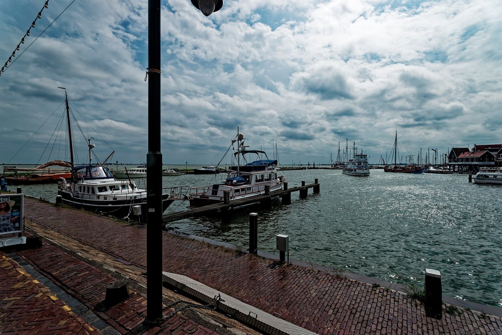Volendam: Die Perle der Zuiderzee zwischen Tradition und Moderne - Volendam | Secret World Trip Planner