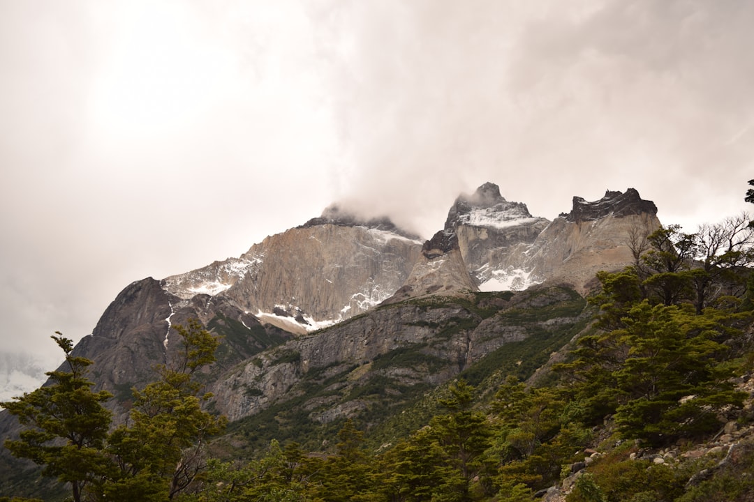 Découvrez la Magie des Grottes de Marbre au Chili - Chile Chico | Secret World Trip Planner
