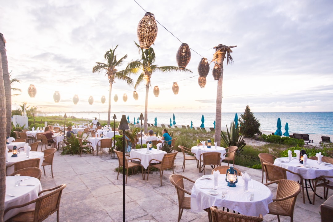 Grace Bay: Das Paradies der Strände in den Turks und Caicos - Grace Bay TKCA 1ZZ | Secret World Trip Planner