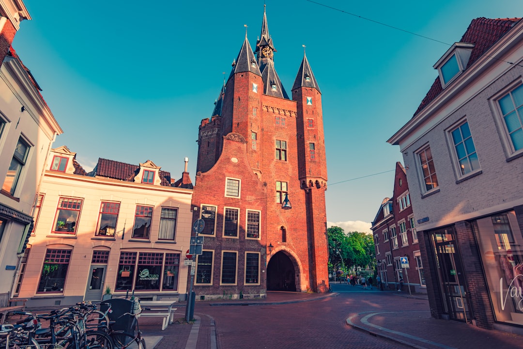 Scopri Zwolle Old Town: Storia e Bellezze della Capitale di Overijssel - Zwolle | Secret World Trip Planner