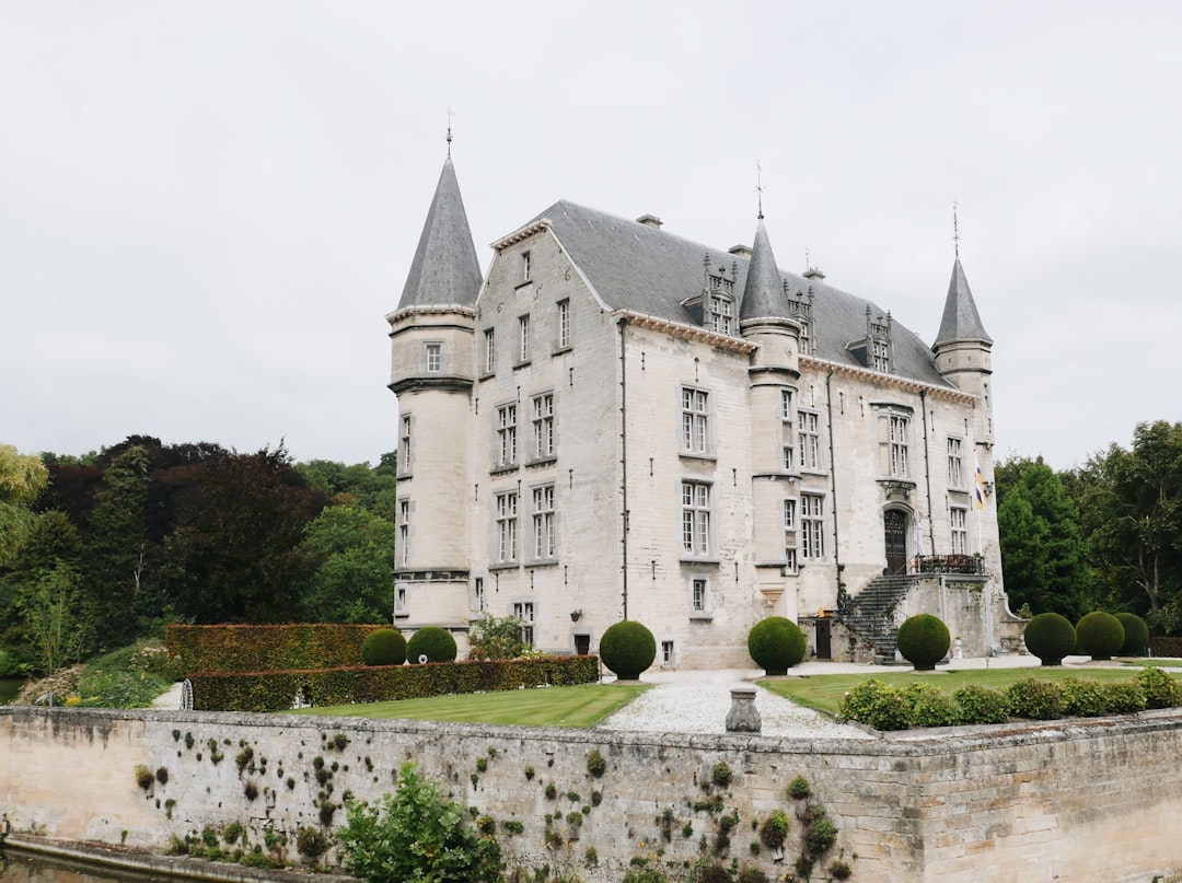 Descubre el Castillo de Valkenburg: historia y bellezas en Limburg - Valkenburg | Secret World Trip Planner