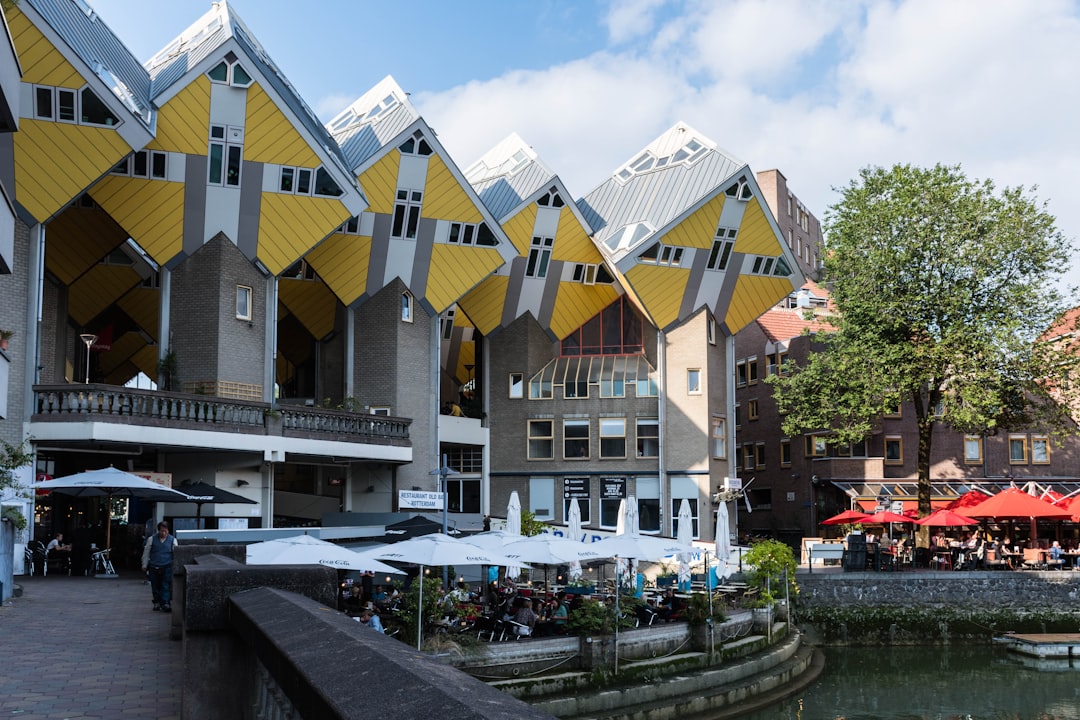 Descubre las Cube Houses de Rotterdam: una arquitectura única - Rotterdam | Secret World Trip Planner