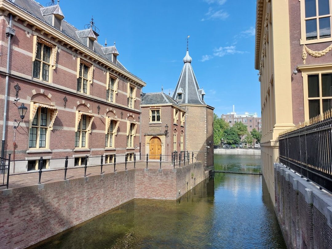 マウリッツハイスを発見：ハーグの文化的宝石 - Den Haag | Secret World Trip Planner