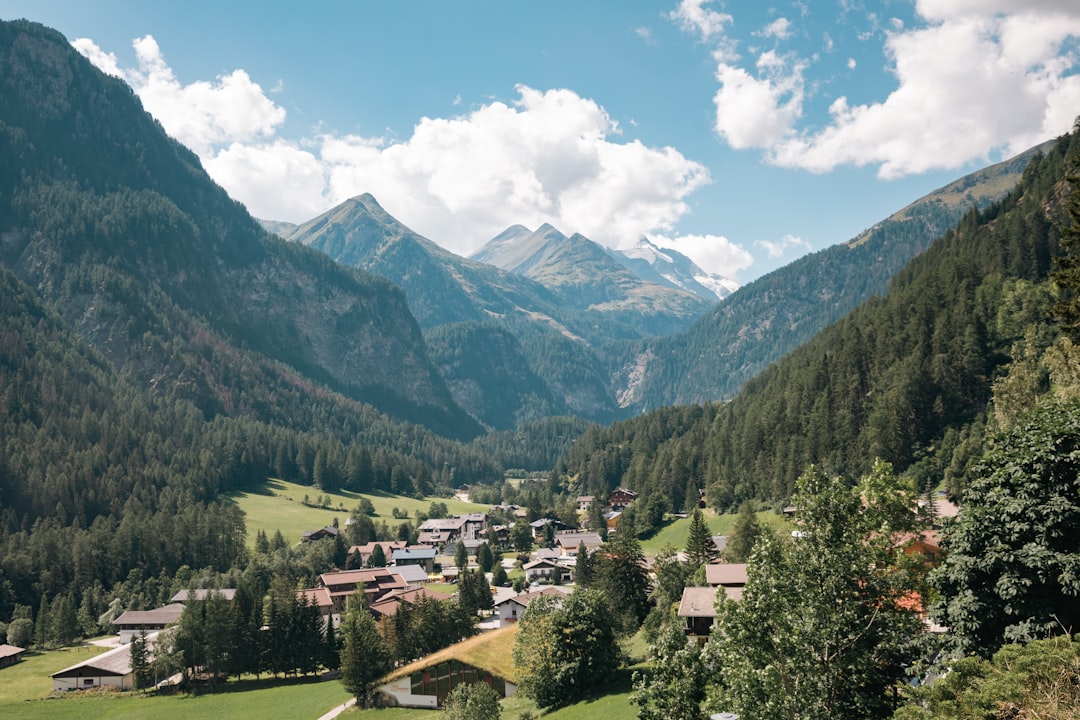 Descubre la Grossglockner High Alpine Road: un viaje inolvidable - Winkl | Secret World Trip Planner