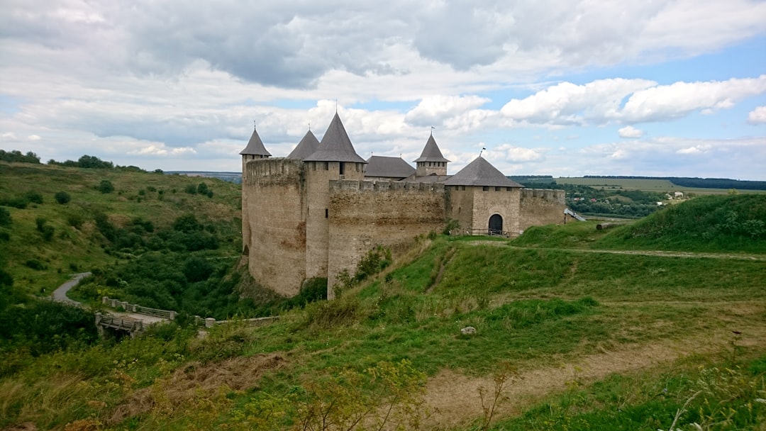 Esplorando il Castello di Palanok: Storia e Bellezza - Zakarpats'ka oblast | Secret World Trip Planner