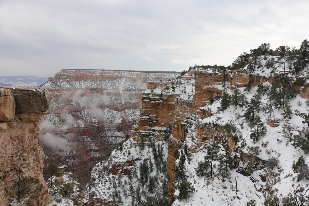 Atemberaubende Sonnenuntergänge am Mather Point - Grand Canyon Village | Secret World Trip Planner
