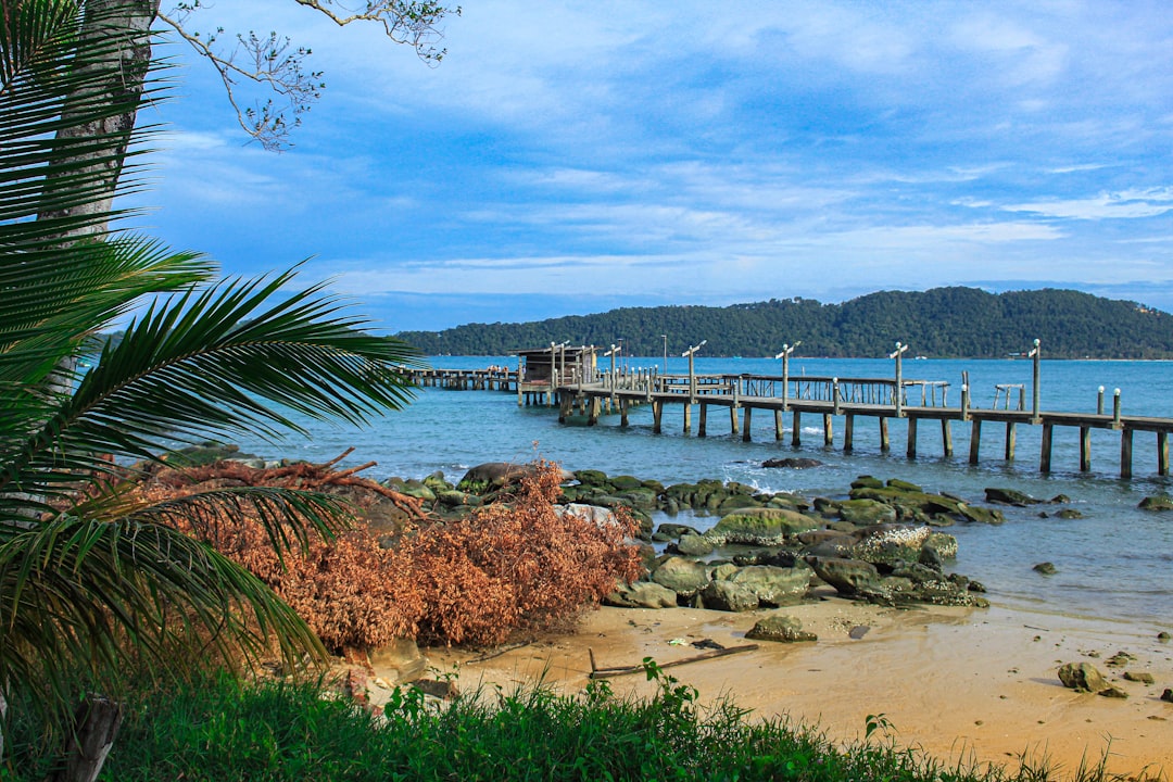 I Tramonti Magici di Koh Rong: Un Paradiso Nascosto - Koh Rong | Secret World Trip Planner