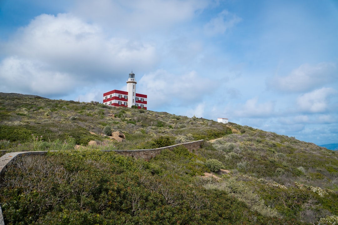 Cape Reinga Lighthouse: Where Seas Converge - Capo Reinga 0484 | Secret World Trip Planner