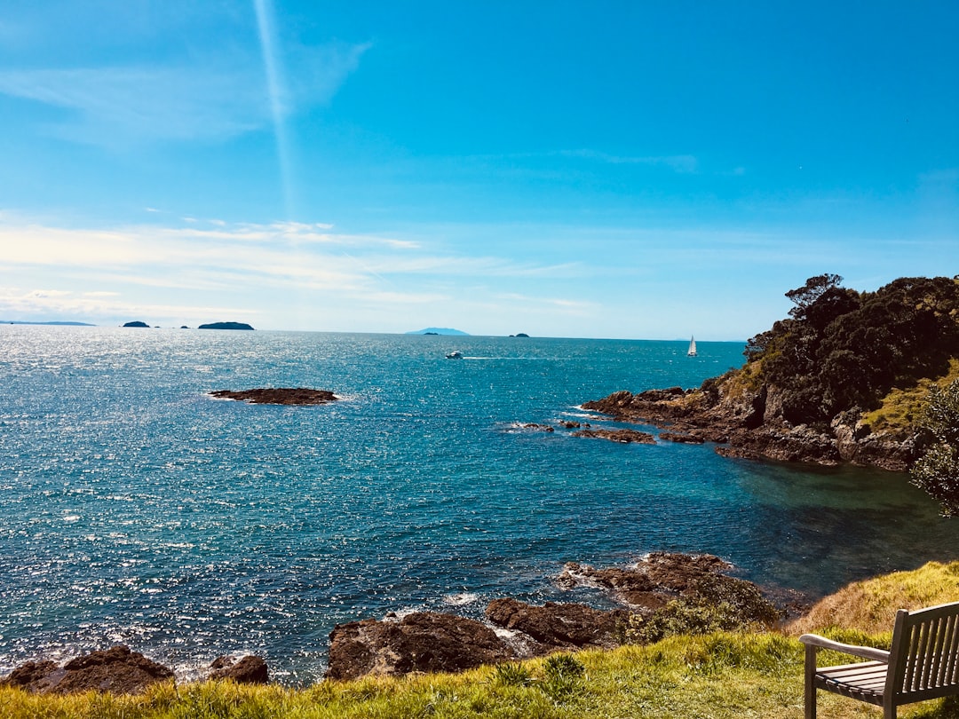 Dream Beaches: Discover Waiheke Island, New Zealand - Isola Waiheke | Secret World Trip Planner