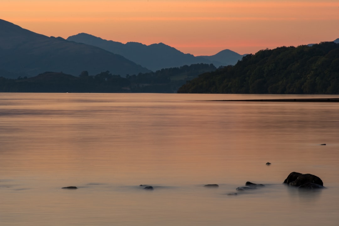Découvrez Ben Lomond : la montagne emblématique d'Écosse - Comer | Secret World Trip Planner