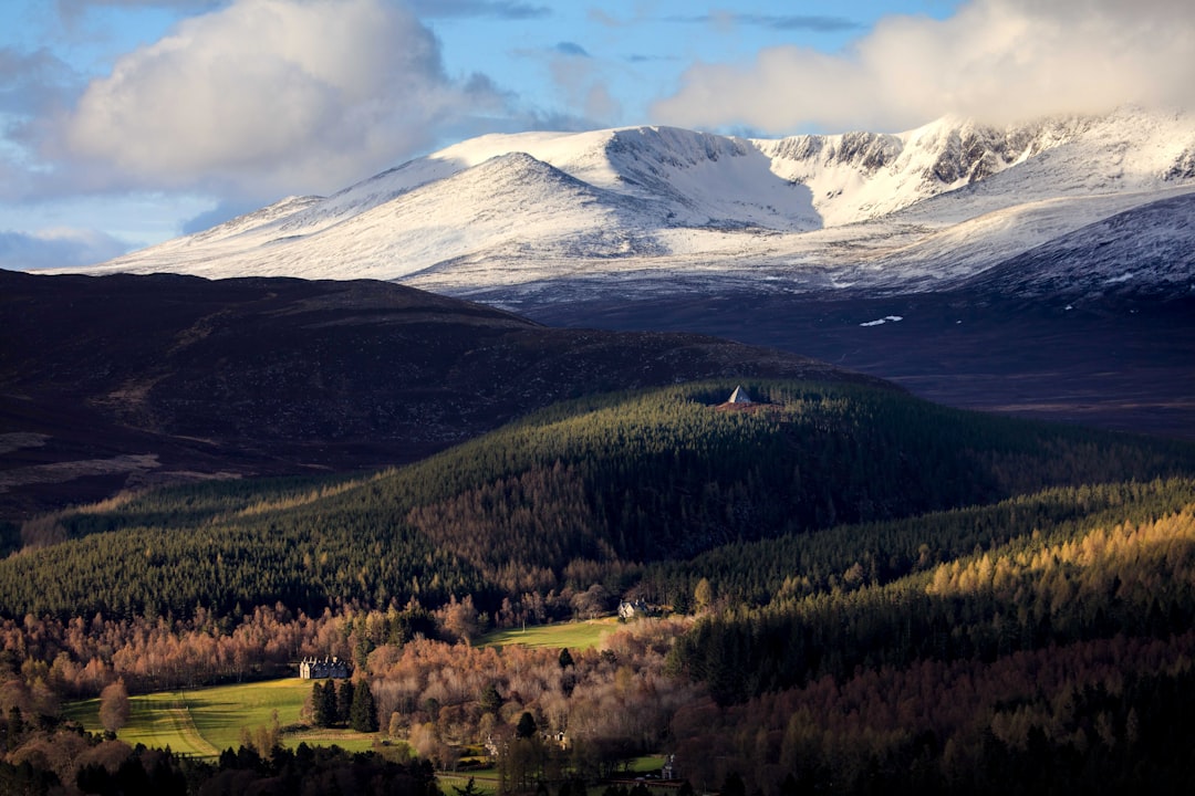 Scopri Ben Lui: la montagna incantevole della Scozia - 95WQ+QQ Inveraray | Secret World Trip Planner