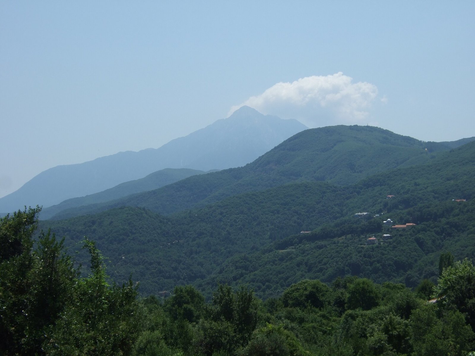 Entdecken Sie den Berg Athos: Ein spirituelles Refugium in Griechenland - 585G+9W Mount Athos | Secret World Trip Planner