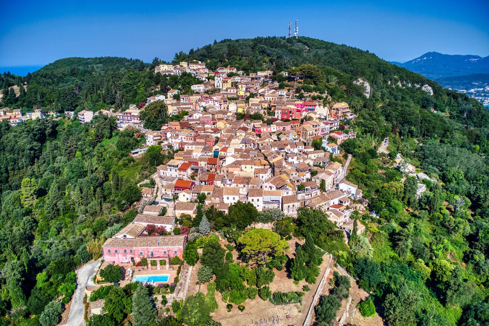 Chlomo: A Natural Treasure of Greece to Discover - Χλωμό όρος | Secret World Trip Planner