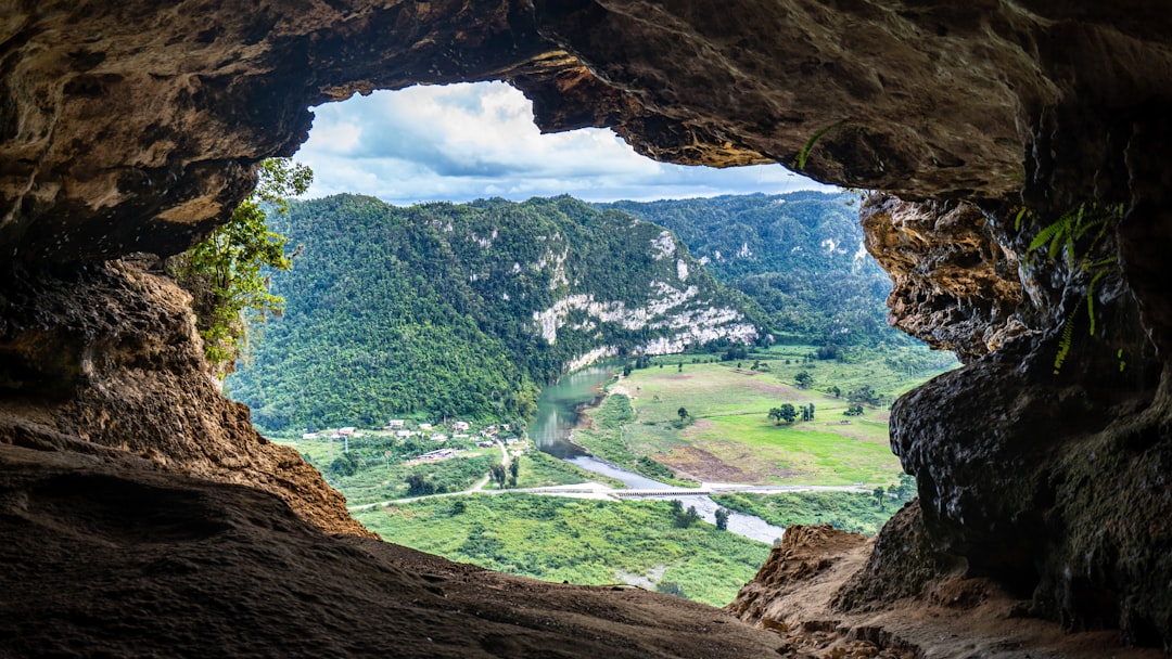 Esplorando la Magia della Grotta di Ta Phin in Vietnam - Ta Phin | Secret World Trip Planner