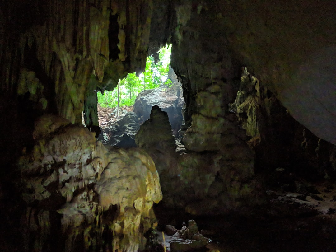 Esplorando la Magia della Grotta di Ta Phin in Vietnam - Ta Phin | Secret World Trip Planner