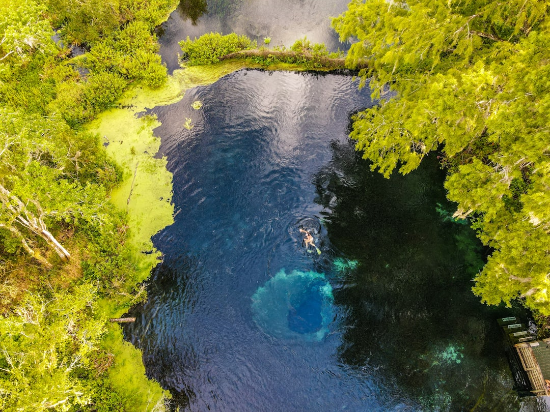 O Grande Buraco Azul: Um Paraíso Subaquático em Belize | Secret World Trip Planner