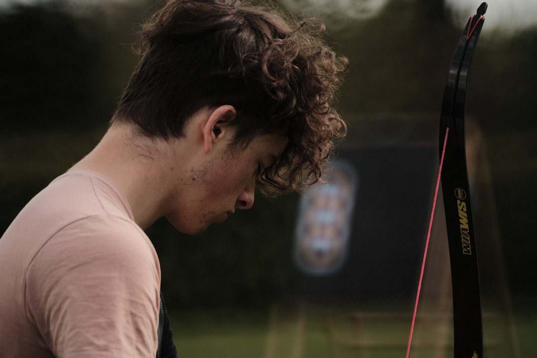 Phillipa Bowers : Sculpture et Nature à Glastonbury - 24 High St | Secret World Trip Planner