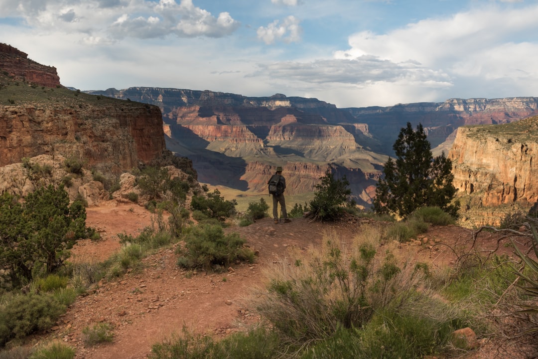 Discover the Rim Trail: An Unforgettable Grand Canyon Journey - Grand Canyon Village | Secret World Trip Planner