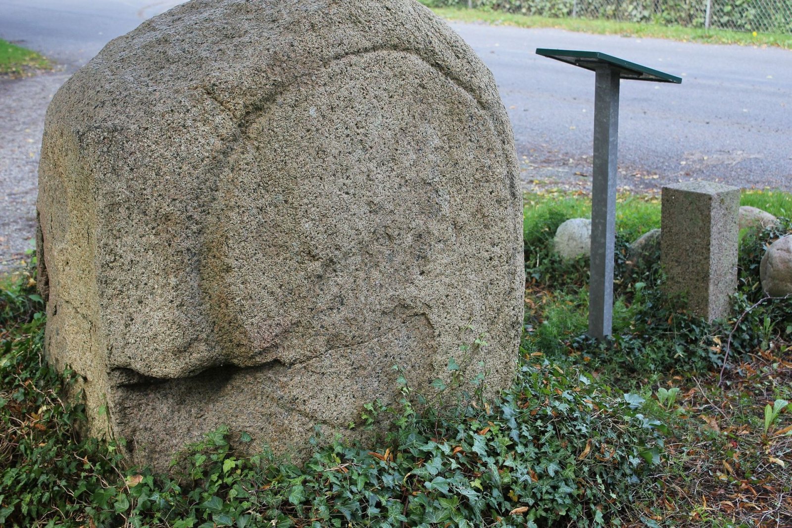 Klokkestenen: The Danish Dolmen That Tells an Ancient Story - Vestensvej 19 | Secret World Trip Planner