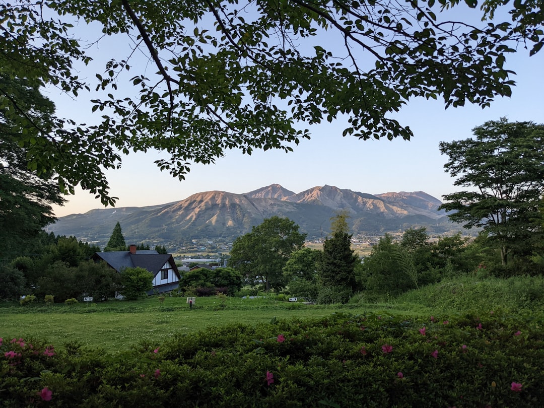 Suizenji Jojuen : Un Jardin Secret de Tranquillité - Kumamoto | Secret World Trip Planner