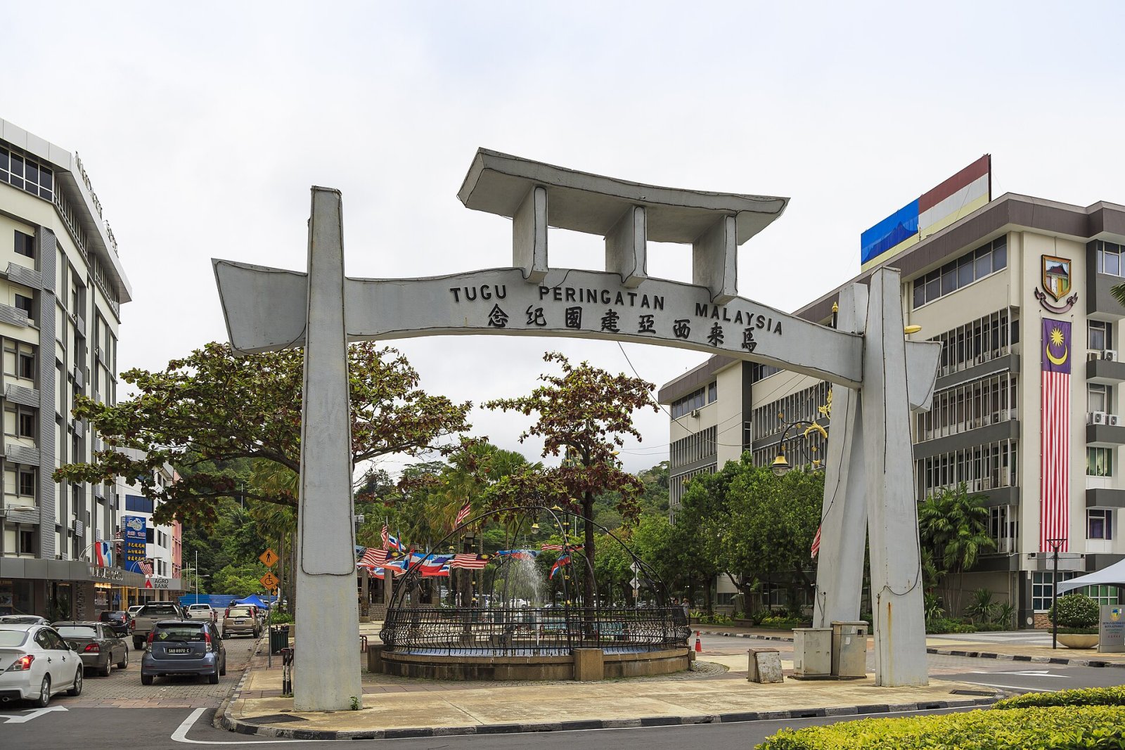 Descubre el Malaysia Monument en Kota Kinabalu - Kota Kinabalu | Secret World Trip Planner