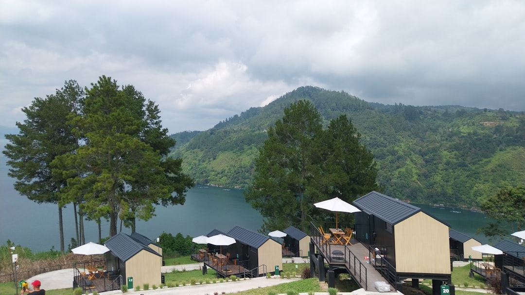 Parapat: Der verborgene Schatz des Toba-Sees - Simalungun Regency | Secret World Trip Planner