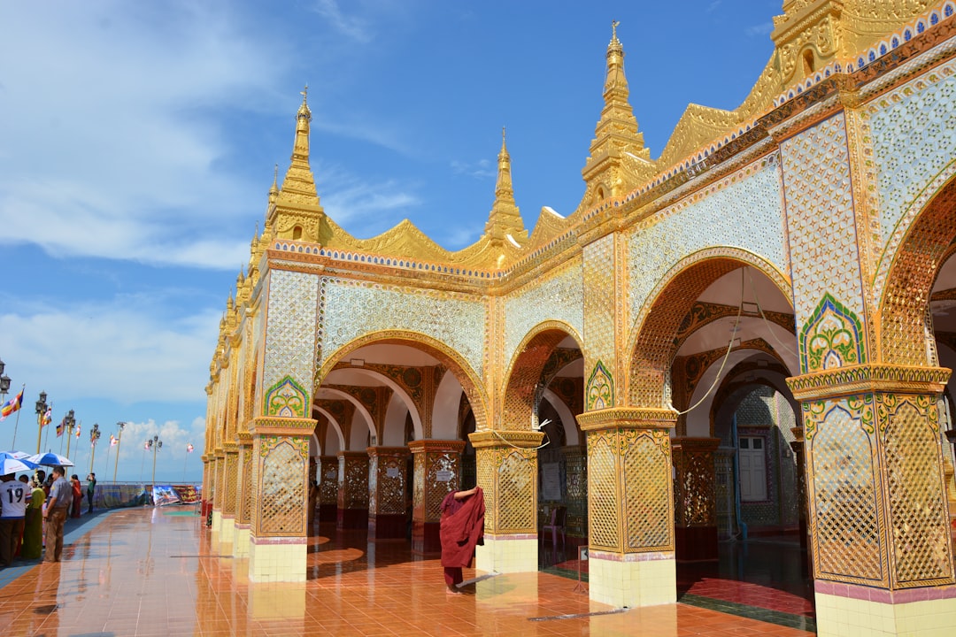 Explore the Shwenandaw Buddhist Temple in Mandalay — 2427+7G2