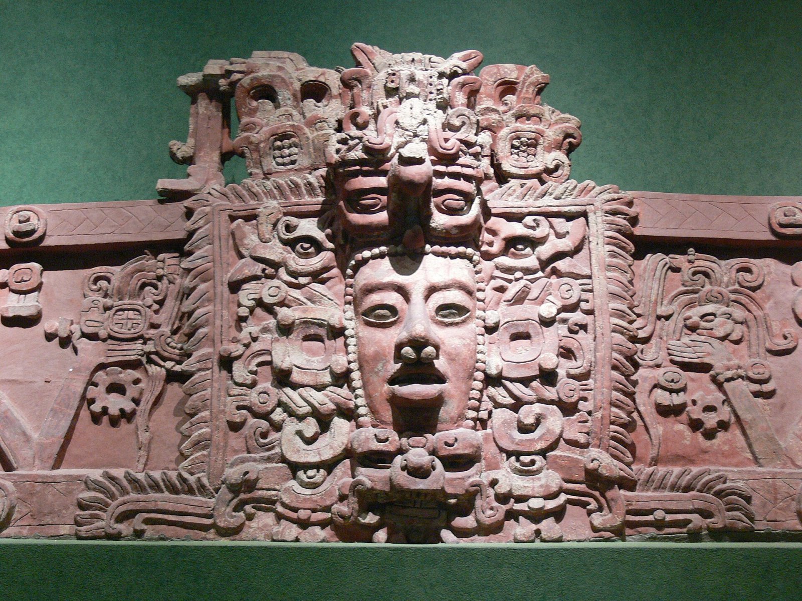 Descubre Tamarindito: un tesoro arqueológico de Guatemala - Sayaxché | Secret World Trip Planner