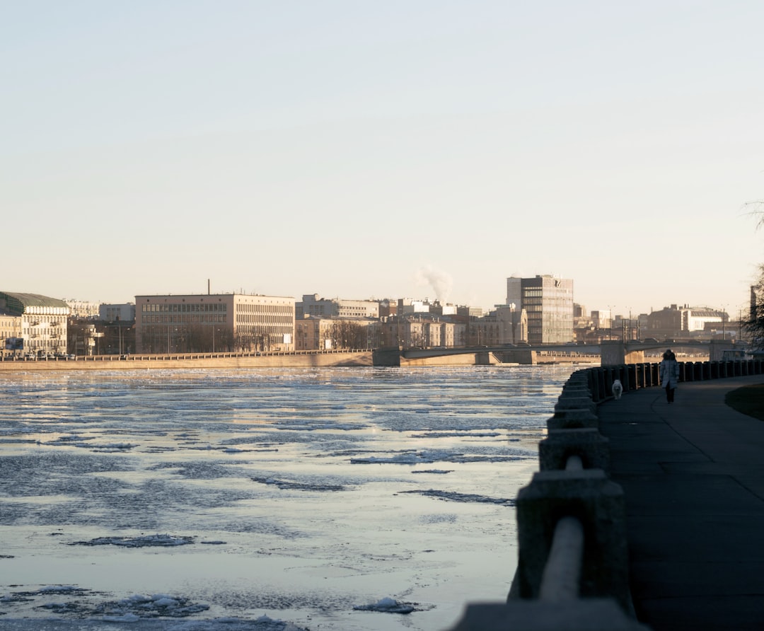 エルミタージュ美術館を探る：サンクトペテルブルクの旅 - Sankt-Peterburg | Secret World Trip Planner