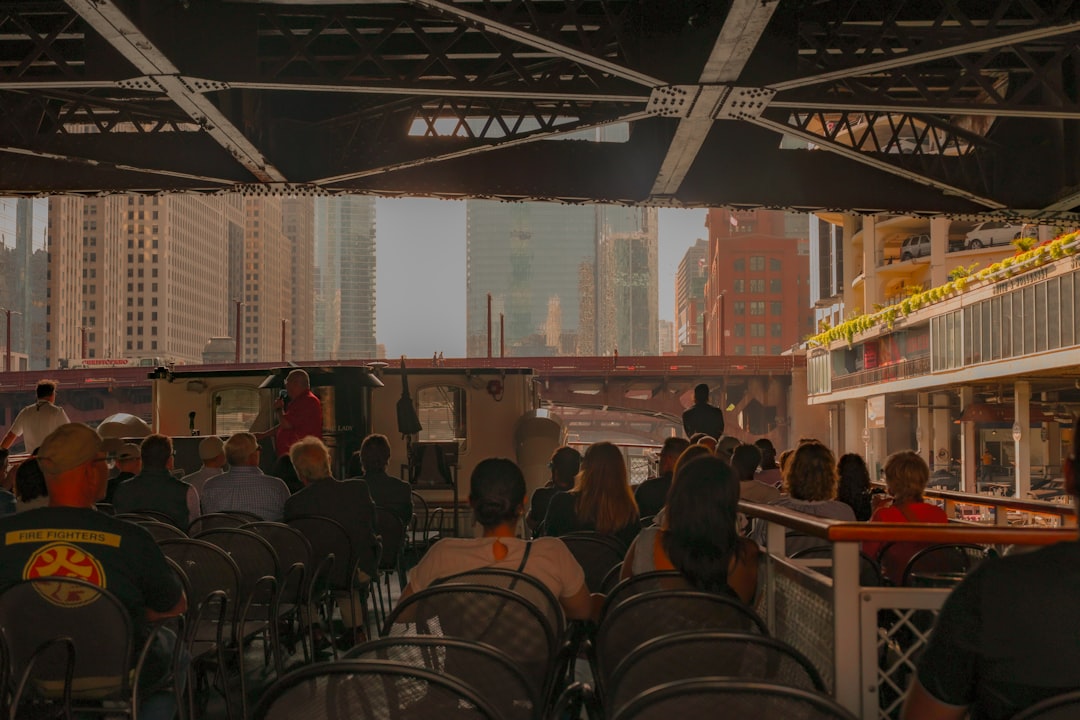 Embrassez le Chef BBQ : Une Icône d'Amour à Chicago - Chicago | Secret World Trip Planner