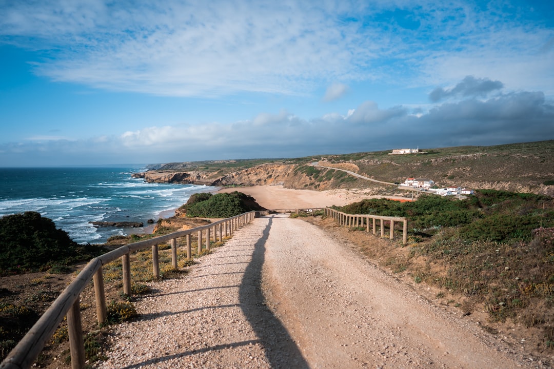 Découvrez Castro de São Paio : Histoire et Beauté du Portugal - Labruge | Secret World Trip Planner